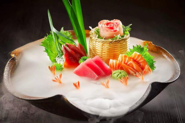 干冰吃玫瑰花會(huì)怎么樣