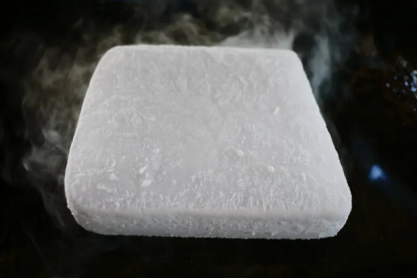 奧迪q73.6的干冰怎么洗